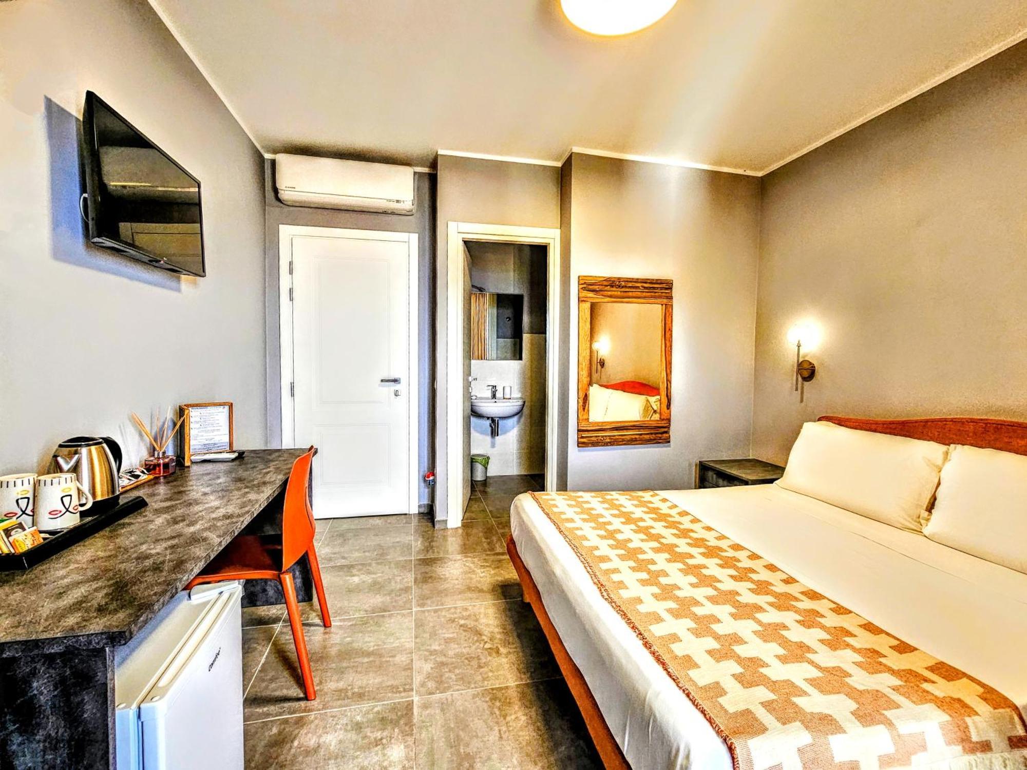 A Casa Di Alessandra - Rooms Castellabate Exterior photo